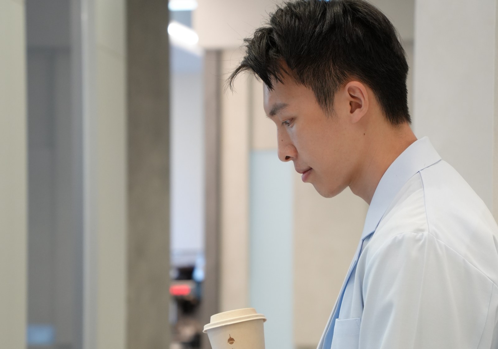 診間走廊，看診之間的空檔