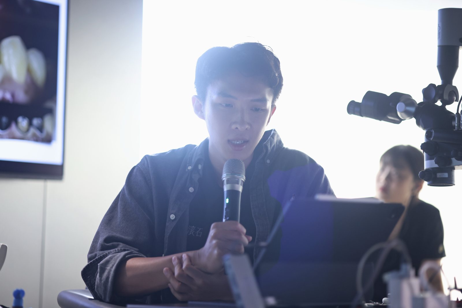 專題演講